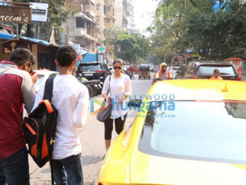 Ileana D'Cruz snapped in Bandra