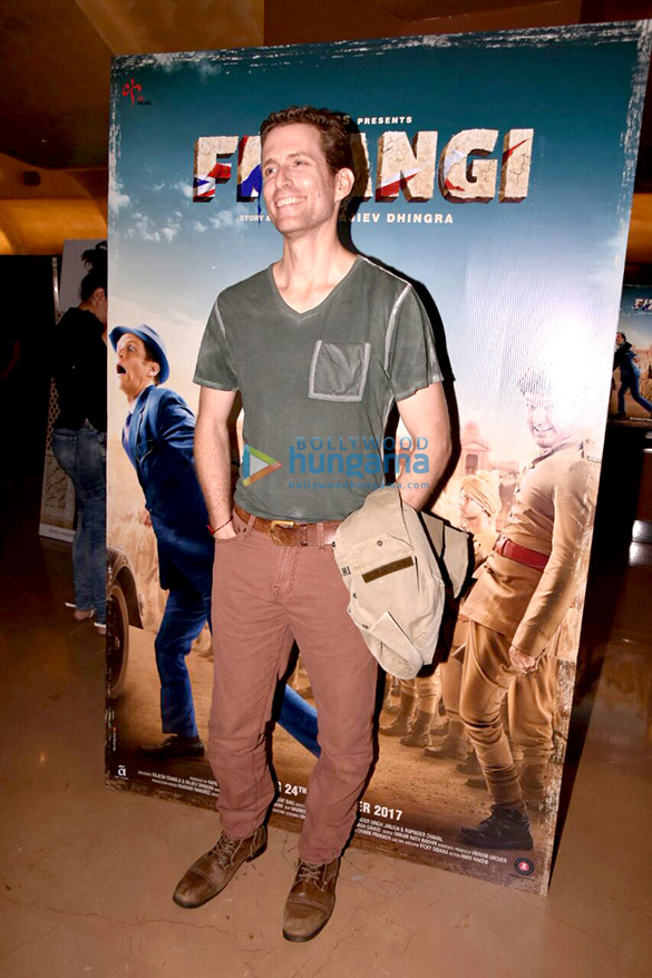 kapil sharma at the trailer launch of firangi 8