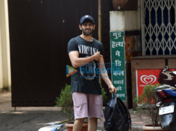 Kartik Aaryan snapped post their gym sessions