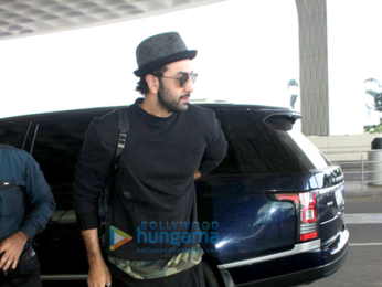 Ranbir Kapoor spotted at the airport
