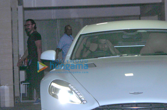 ranveer singh spotted at aamir khans house 3