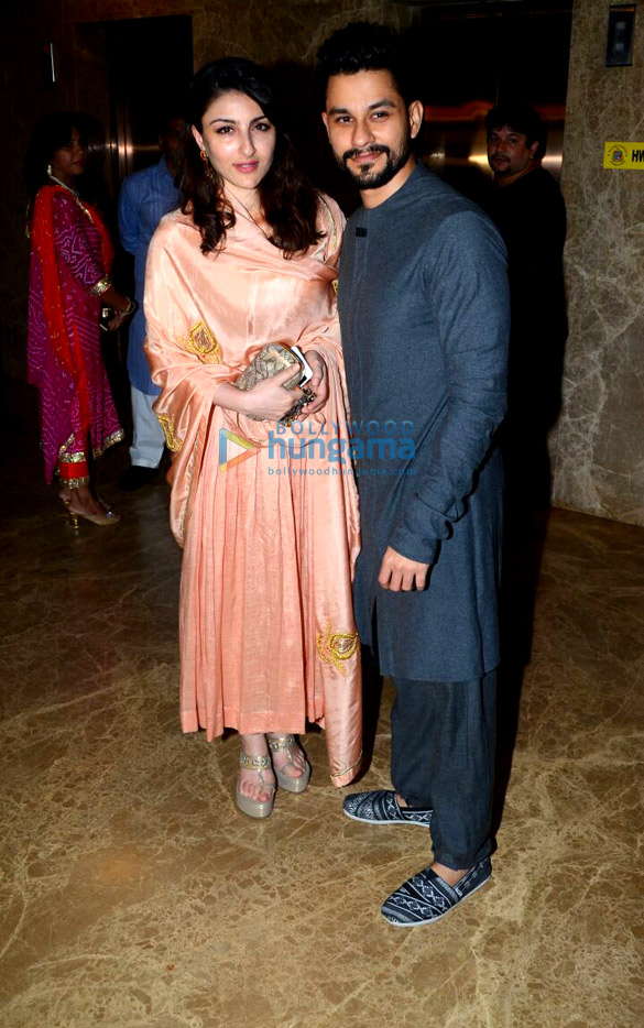 salman kriti and others grace ramesh s tauranis diwali party 9