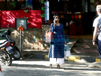 Sara Ali Khan and Konkona Sen Sharma snapped at the Kitchen Garden