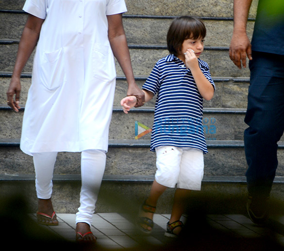 shah rukh khans son abram khan snapped returning from school 1