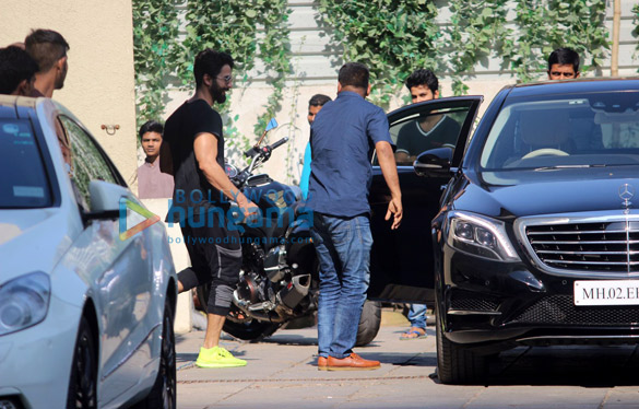 shahid kapoor snapped at gym 2 2