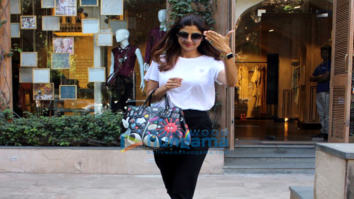 Shilpa Shetty spotted at Anita Dongre’s store