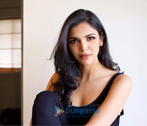 shriya pilgaonkar 12