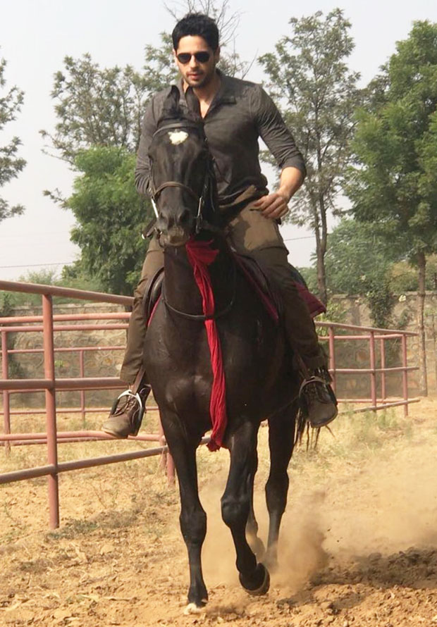 Sidharth Malhotra enjoys horse riding with his new friend Chetak in Jaipur