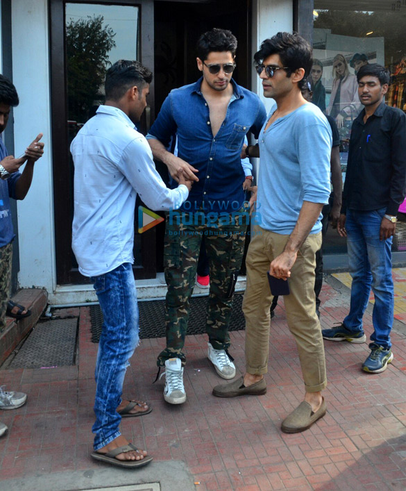 spotted sidharth malhotra at bastian 2