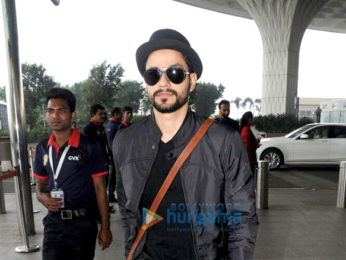 Team of 'Golmaal Again' leave for Delhi to promote their film