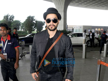 Team of 'Golmaal Again' leave for Delhi to promote their film