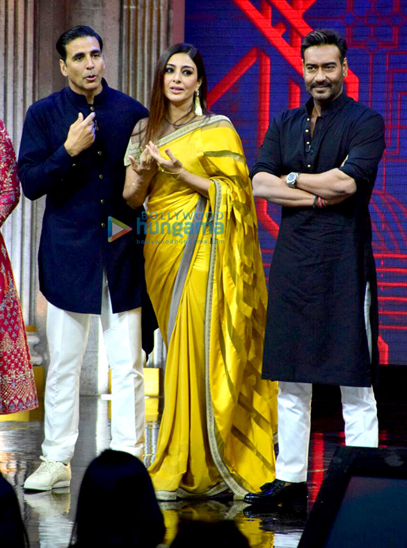 team of golmaal again promote their film on the sets of the great indian laughter challenge 5