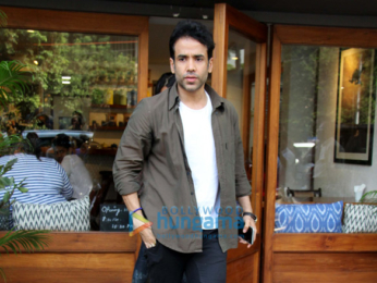 Tusshar Kapoor spotted at Bandra