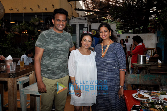 varun sharma pooja bedi bakhtiyaar irani tanaaz irani baba sehgal spotted at a tamil food festival in mumbai 2