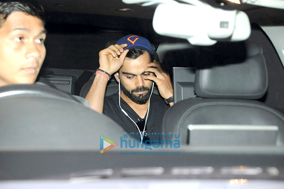virat kohli snapped at the airport returnig from hyderabad 5