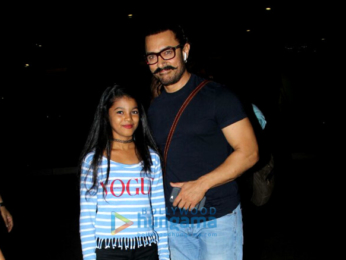 Aamir Khan arrives at the airport-