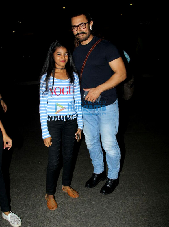 aamir khan arrives at the airport 4