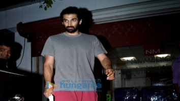Aditya Roy Kapur snapped in Bandra