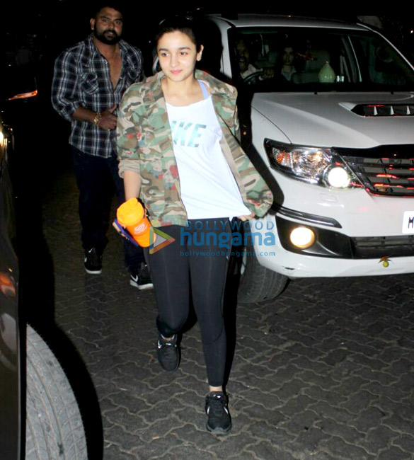 Alia Bhatt snapped at a dubbing studio Alia Bhatt snapped at a dubbing studio