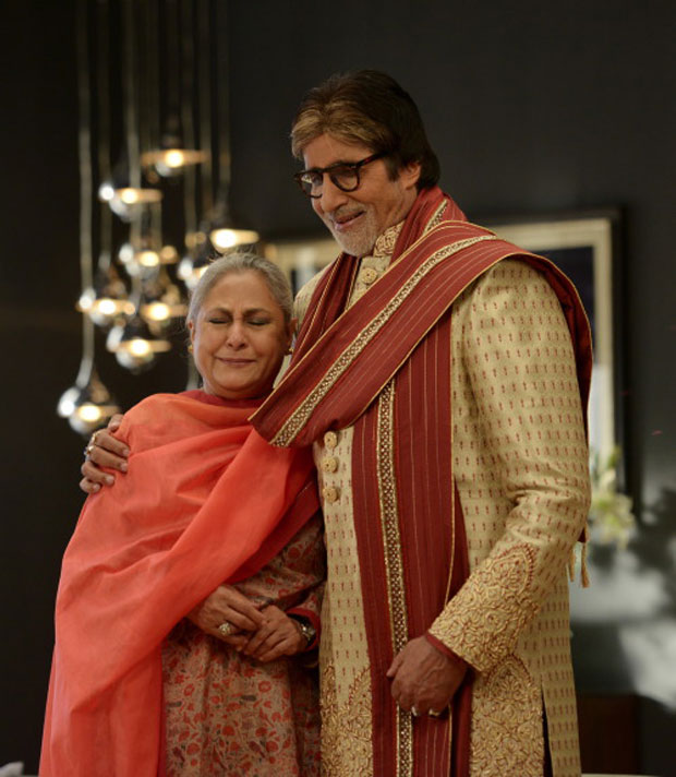 Amitabh Bachchan and Jaya Bachchan's candid moments captured during an ad shoot-3