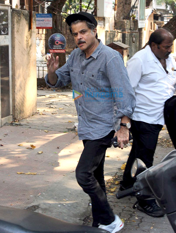 anil kapoor spotted at bblunt salon 3