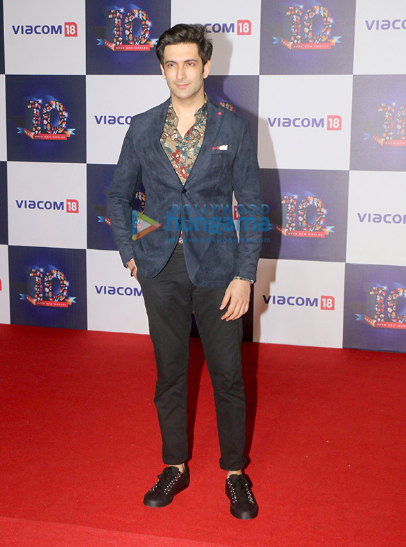 celebs grace viacom 18 10 years bash 29