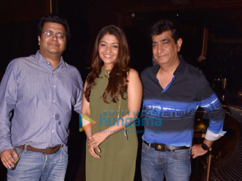 Divya Khosla Kumar hosts a surprise birthday bash for Bhushan Kumar