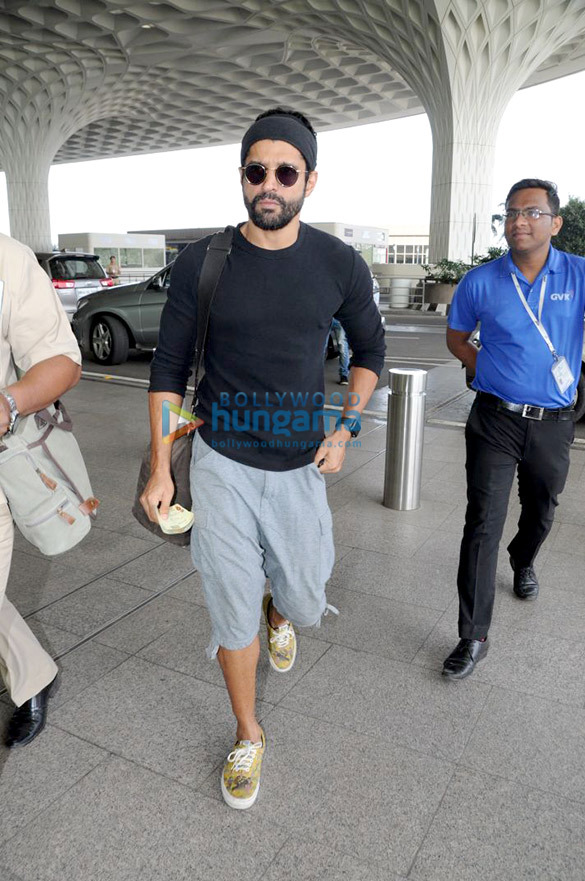 huma qureshi athiya shetty urmila matondkar and others snapped at the airport11 2