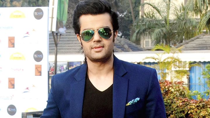 “If you are performing with Salman Khan you have to match up to his personality”: Manish Paul
