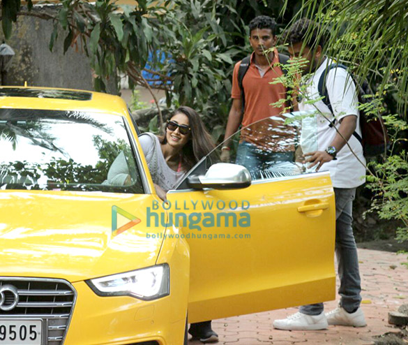 ileana dcruz snapped after her gym session 2 2