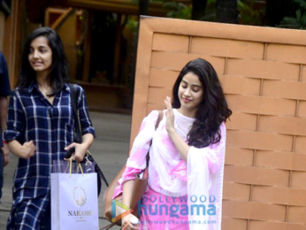 Janhvi Kapoor spotted at dance class