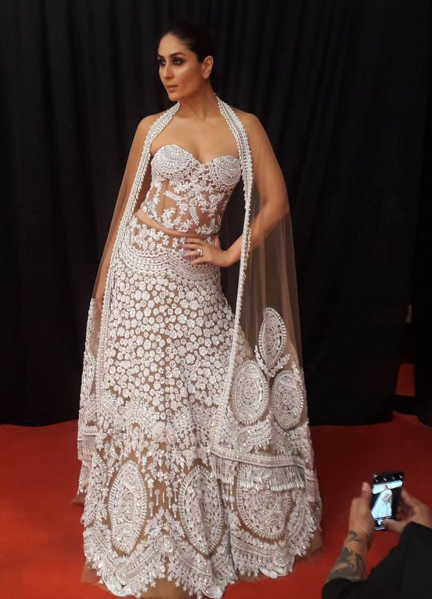 Kareena Kapoor Khan was a vision in white as a showstopper at Manish Malhotra's show in Kenya 2