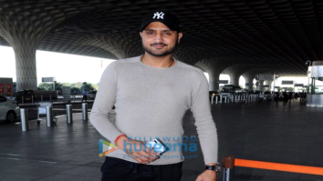 Karisma Kapoor, Sridevi and others snapped at the airport