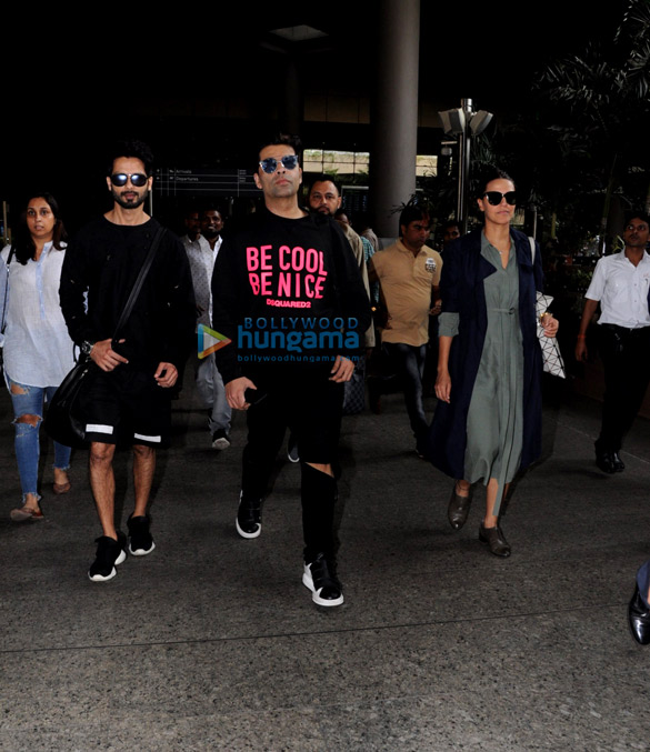 kriti sanon and ranveer singh snapped at the airport 11