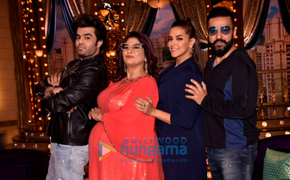 Manish Paul and Neha Dhupia snapped on the sets of the show ‘Aunty Boli Lagao Boli’ Manish Paul and Neha Dhupia snapped on the sets of the show ‘Aunty Boli Lagao Boli’