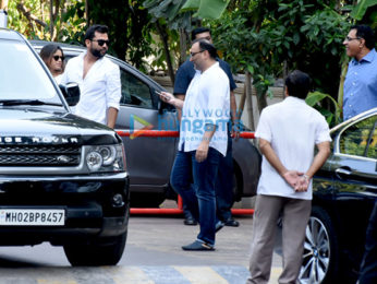 Ram Mukerji's Shraddh ceremony and lunch at ISCKON temple