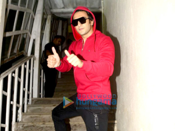 Ranveer Singh snapped sporting a red hoodie