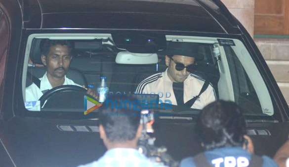 ranveer singh spotted at zoya akhtars residence 5 2