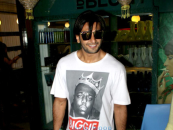 Ranveer singh spotted outside B-blunt, Khar in his new look