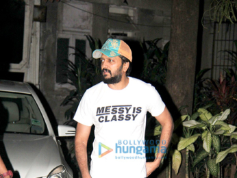 Riteish Deshmukh spotted at Bandra