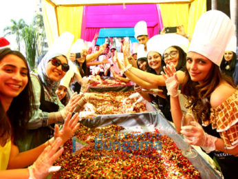 Roshni Chopra, Rouble Nagi, Vahbiz Mehta, Delna Poonawala attend the cake mixing ritual at St Regis