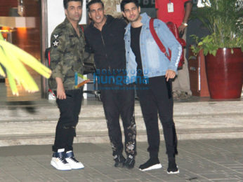 Salman Khan, Katrina Kaif, Karan Johar, Akshay Kumar & Sidharth Malhotra snapped arriving from Goa