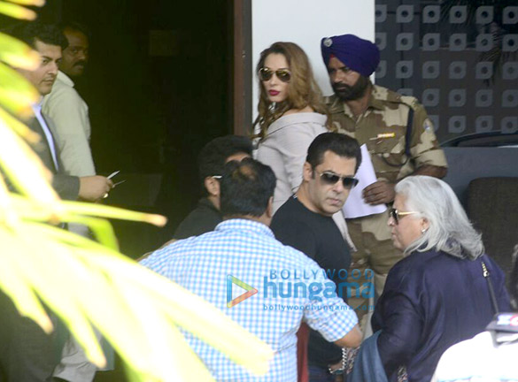 Salman Khan and Iulia Vantur snapped at the Kalina airport gate Salman Khan and Iulia Vantur snapped at the Kalina airport gate
