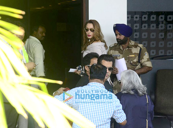salman khan and iulia vantur snapped at the kalina airport gate 5