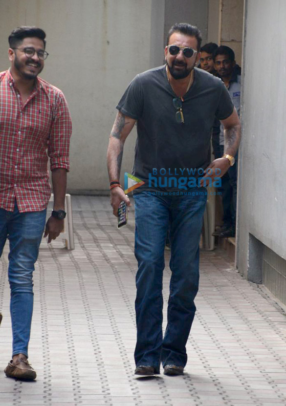 sanjay dutt snapped at the office of vishesh films 1
