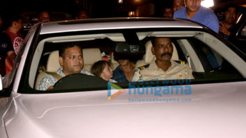 Shah Rukh Khan, AbRam and others at Aaradhya’s birthday bash