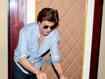 Shah Rukh Khan celebrates his birthday with the media
