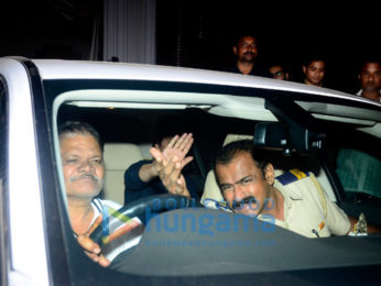 Shah Rukh Khan snapped in Juhu