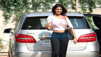 Shahid Kapoor, Nidhhi Agerwal, Karan Singh Grover snapped at gym