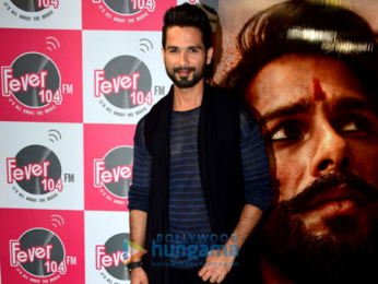 Shahid Kapoor promotes 'Padmavati' on Fever 104 FM